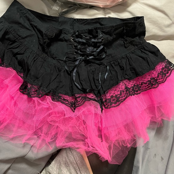 Black and Hot Pink Layered Lace Tulle Miniskirt - L - Picture 1 of 7